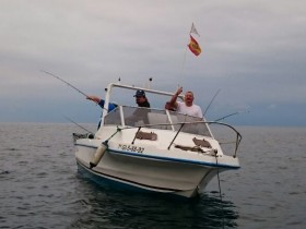 El Charrua gana el concurso pesca de embarcación Fondeada 2015