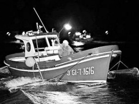 Los pescadores advierten de que les está permitido faenar en San Esteban